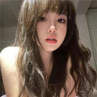 蓝色嘴巴的脸 高清封面